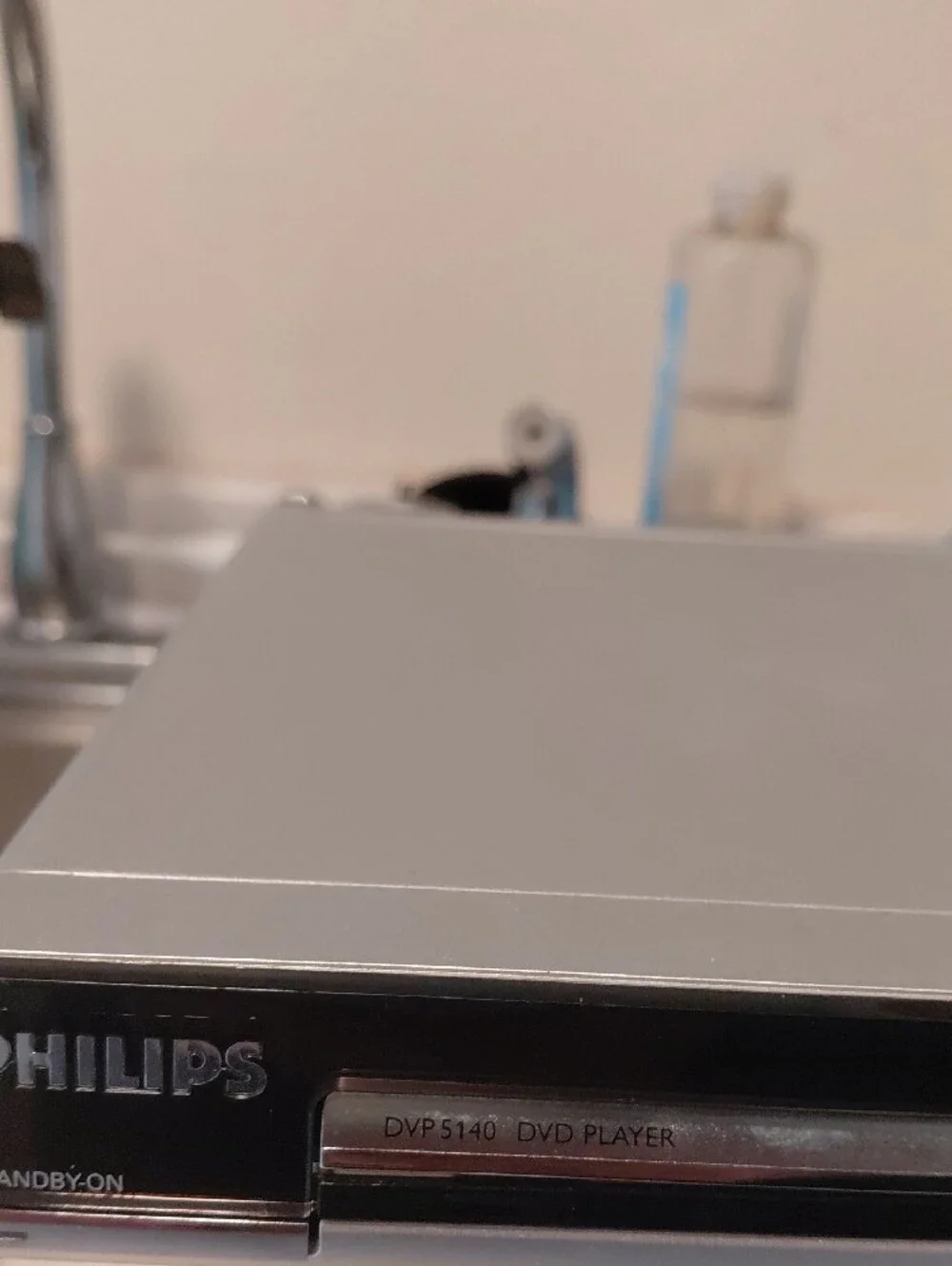 Philips White Paper Towel Roll